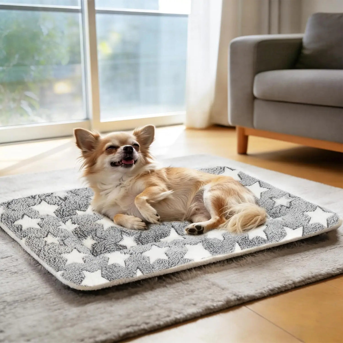 Mora Pets Dog Bed Crate Pad Ultra Soft Pet Bed with Cute Star Print Washable Crate Mat for Large Medium Small Dogs Reversible Fleece Dog Crate Kennel Mat Cat Bed Liner 22-Inch Grey